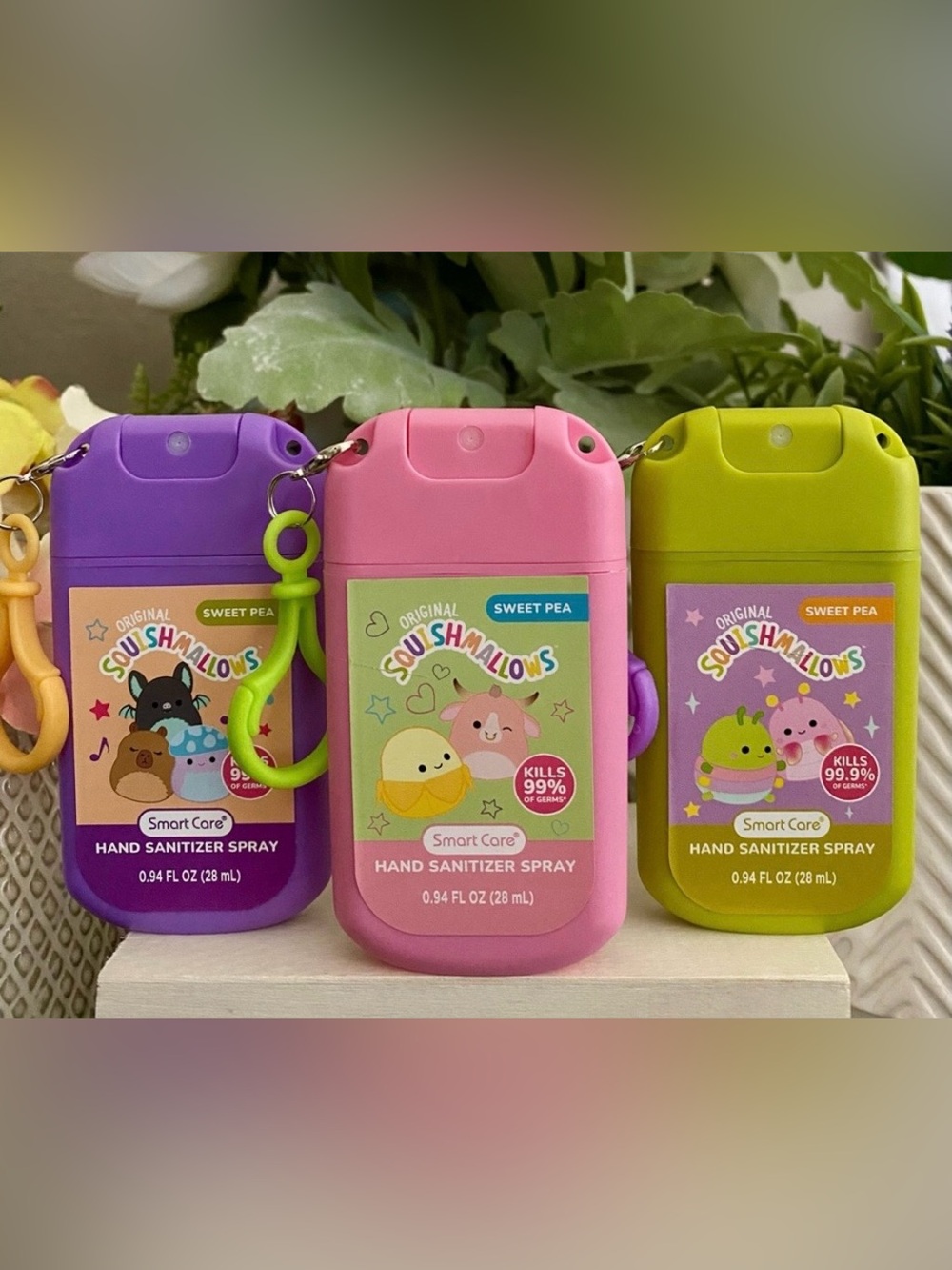 🆕🫧 VIRAL SMART CARE SQUISHMALLOWS
 “SWEET PEA” HAND SANITIZER KEY CHAIN SET. NEW